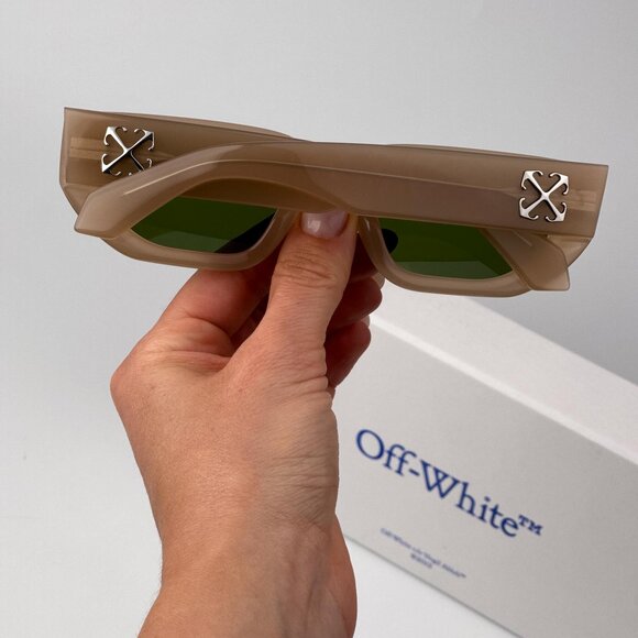 Off-White GREELEY Sunglasses – Beige Frame Green Lenses | Model OERII115 1755 main image 15